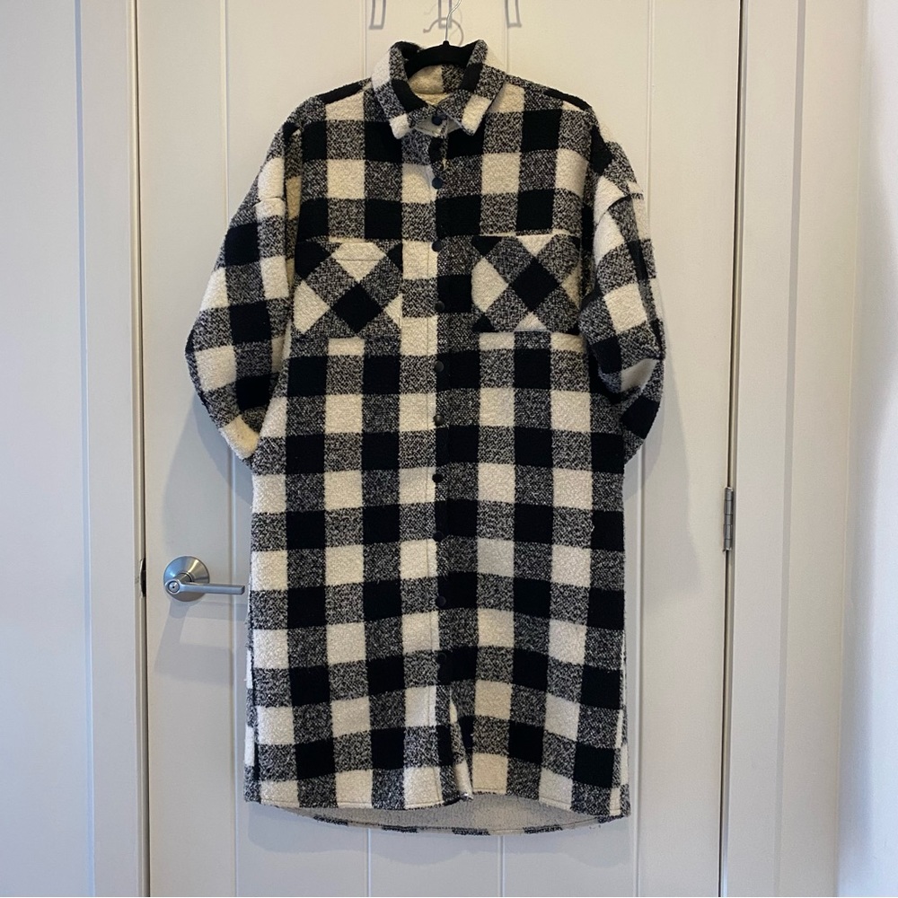 Oak + Fort Winter Coat OS (Black & White)